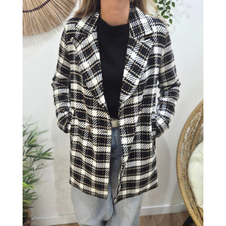 Manteau femme à carreaux noirs blancs et camels