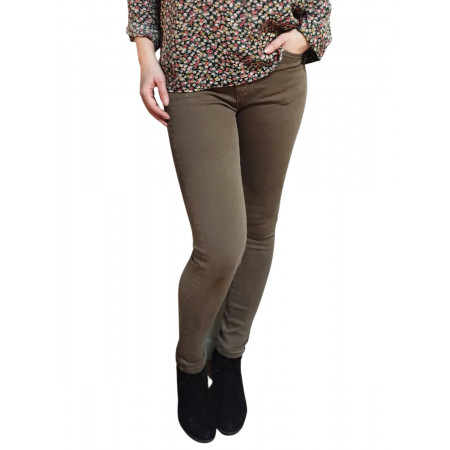 Pantalon slim kaki push up taille haute