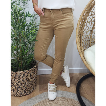 Pantalon femme beige foncé slim coupe confort
