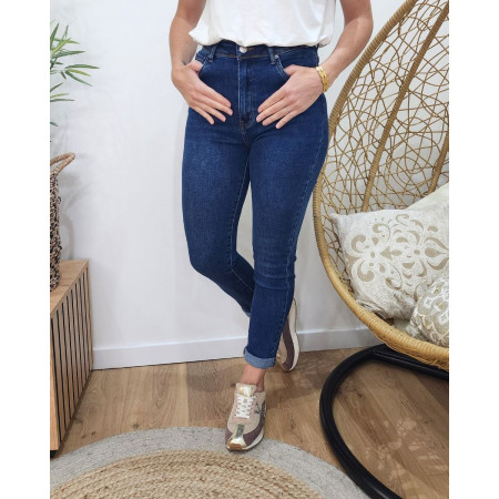 Jean femme bleu foncé taille haute coupe confort