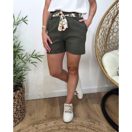 Short femme kaki ceinture fleurie Zita