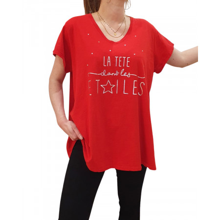 T-Shirt oversize rouge la tête dans les étoiles