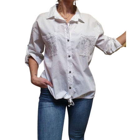 Chemise blanche poches et dos dentelle