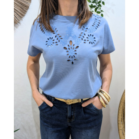 T-Shirt femme bleu jean broderies ajourées Altana