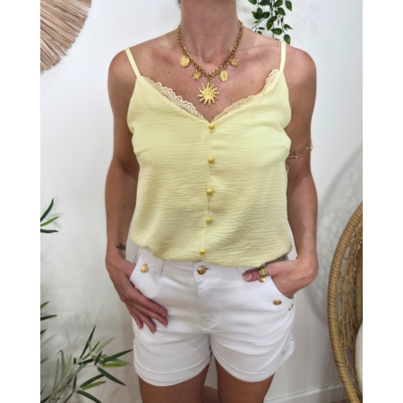 Top femme jaune pâle à bretelles décolleté dentelle et boutons